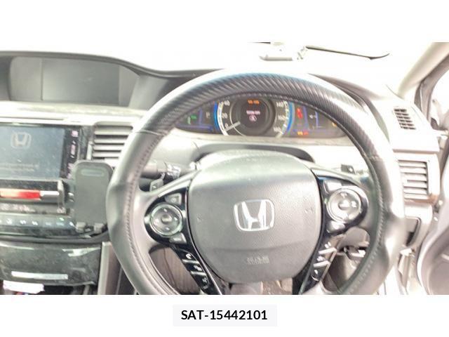 Honda ACCORD HYBRID 2016-12 8157568-18