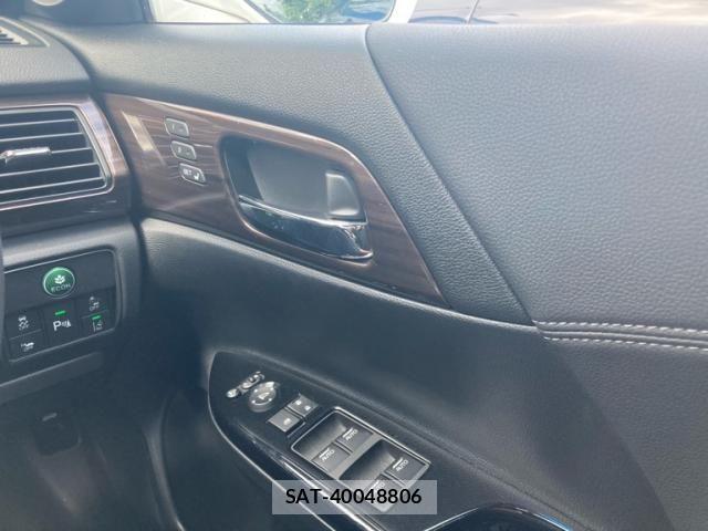 Honda ACCORD HYBRID 2016-06 8244368-27