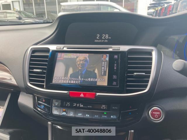 Honda ACCORD HYBRID 2016-06 8244368-28