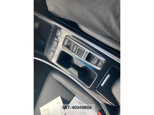 Honda ACCORD HYBRID 2016-06 8244368-29