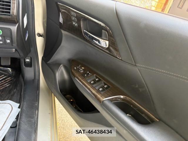 Honda ACCORD HYBRID 2013-11 8334416-9