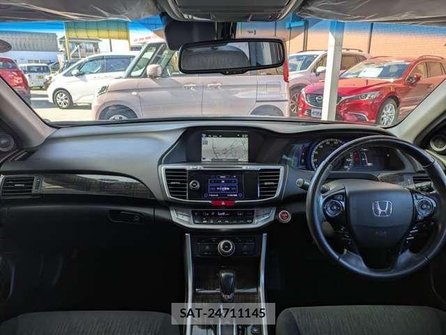 Honda ACCORD HYBRID 2014-02 8353666-7