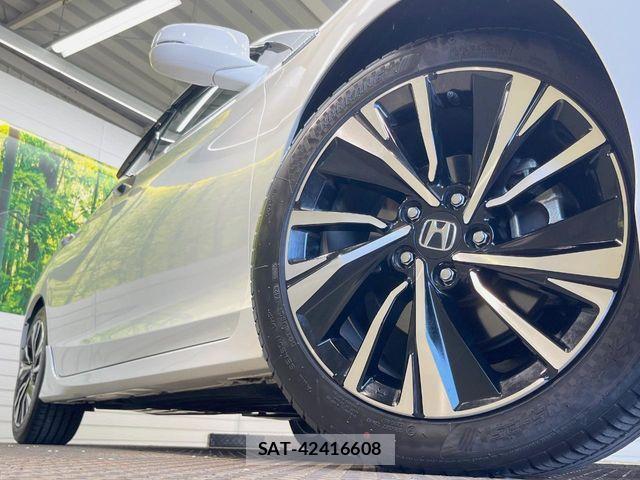 Honda ACCORD HYBRID 2017-11 8364466-12