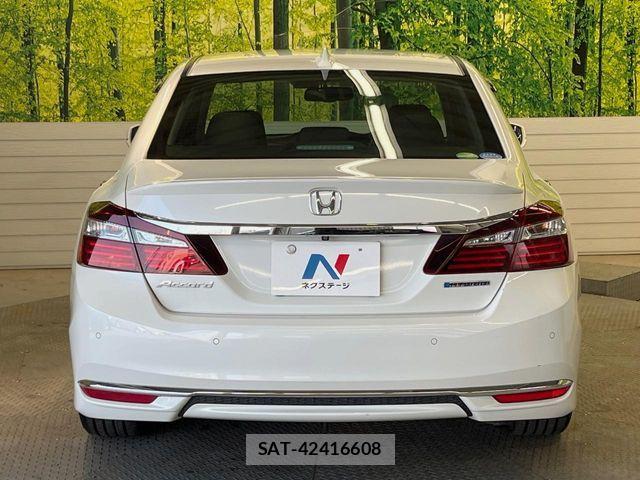 Honda ACCORD HYBRID 2017-11 8364466-14