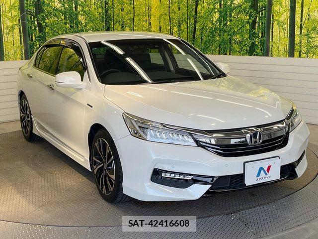 Honda ACCORD HYBRID 2017-11 8364466-15
