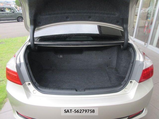Honda ACCORD HYBRID 2014-01 8410236-8