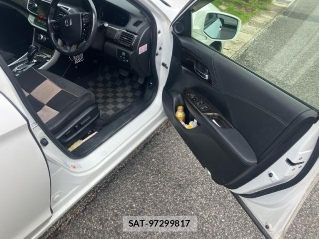 Honda ACCORD HYBRID 2013-07 8456710-10