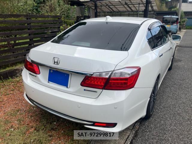 Honda ACCORD HYBRID 2013-07 8456710-2