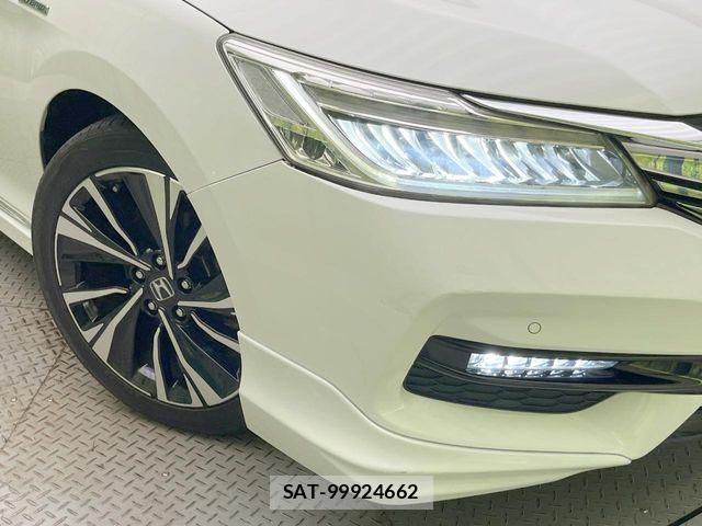 Honda ACCORD HYBRID 2016-12 8522741-11