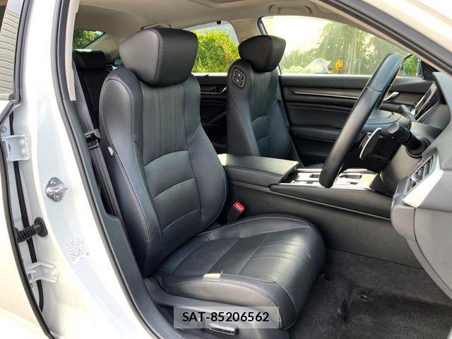 Honda ACCORD HYBRID 2022-11 8560698-11