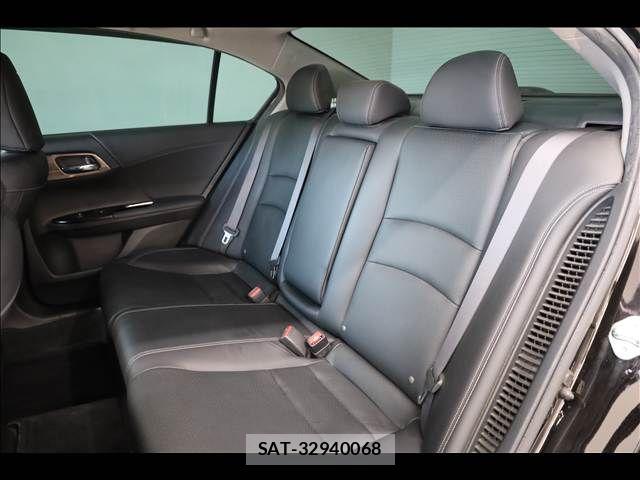 Honda ACCORD HYBRID 2017-11 8625581-18