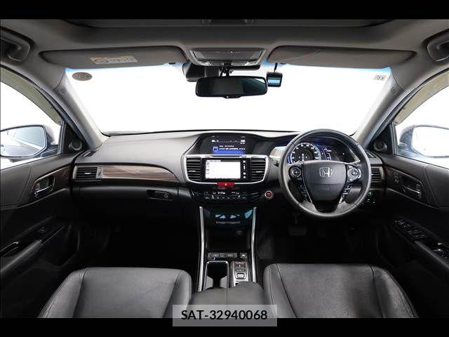 Honda ACCORD HYBRID 2017-11 8625581-2