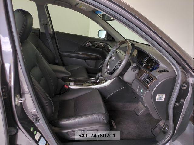 Honda ACCORD HYBRID 2013-08 8625582-25