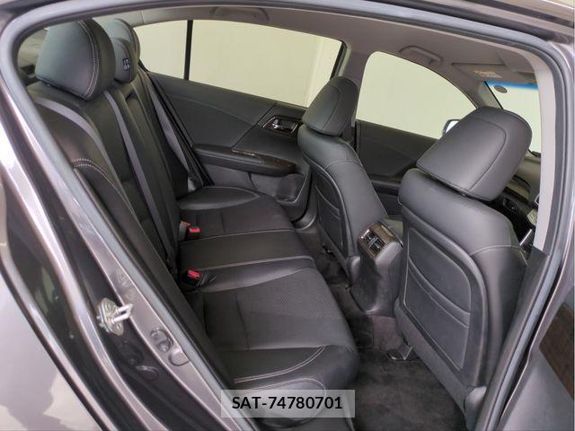 Honda ACCORD HYBRID 2013-08 8625582-26