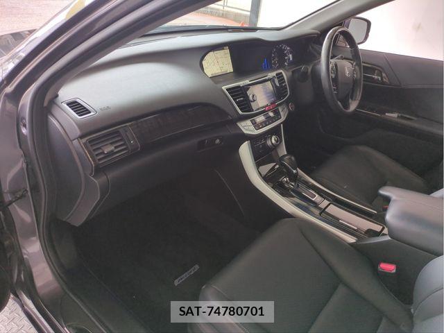 Honda ACCORD HYBRID 2013-08 8625582-2
