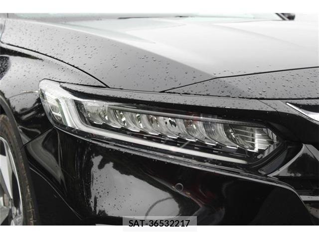 Honda ACCORD HYBRID 2020-05 8657216-15