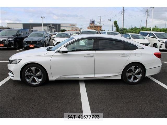 Honda ACCORD HYBRID 2020-10 8665701-12