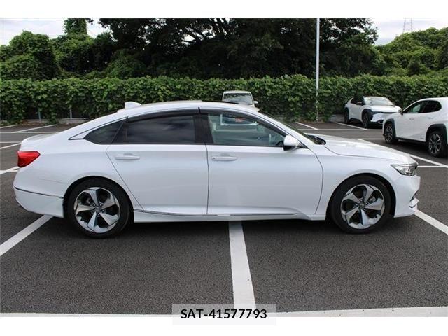 Honda ACCORD HYBRID 2020-10 8665701-8
