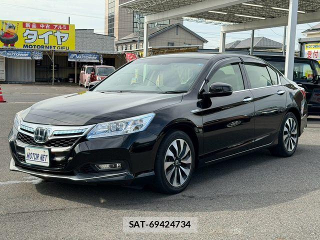 Honda ACCORD HYBRID 2016-03 8657251-0