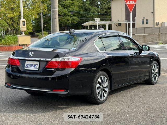 Honda ACCORD HYBRID 2016-03 8657251-1