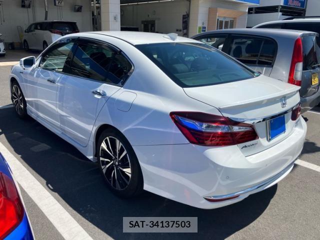 Honda ACCORD HYBRID 2019-06 8684909-3