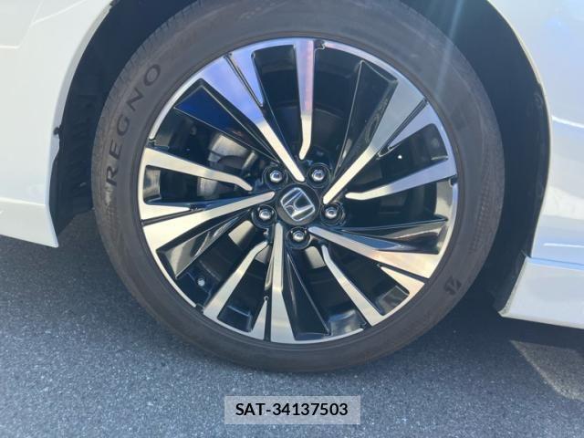 Honda ACCORD HYBRID 2019-06 8684909-8