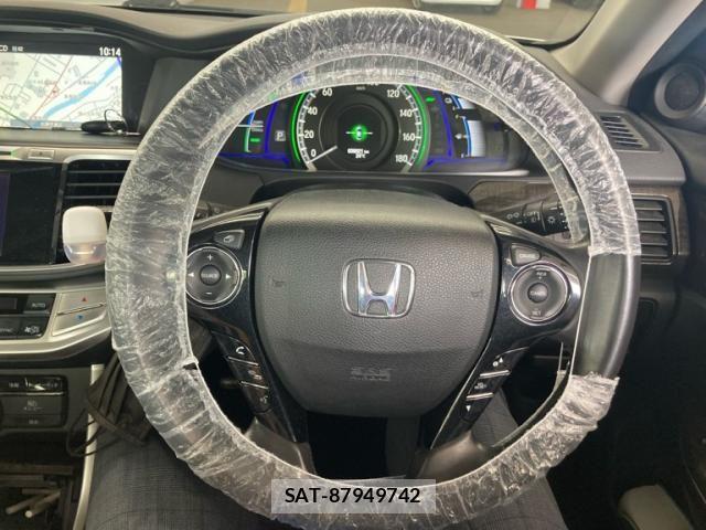 Honda ACCORD HYBRID 2013-12 8739920-19