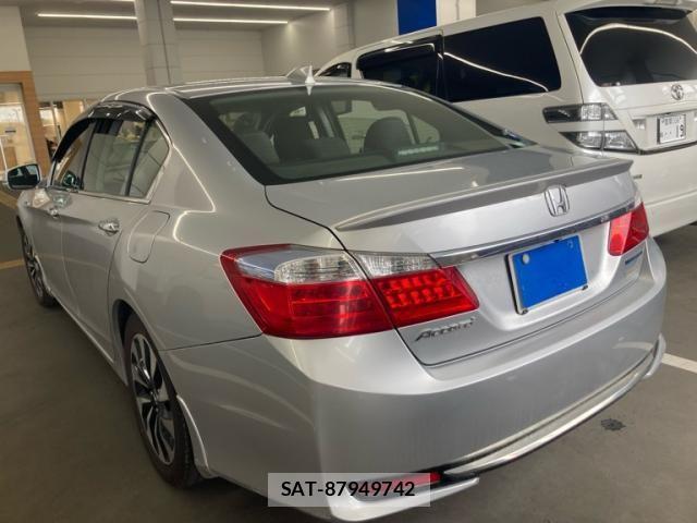 Honda ACCORD HYBRID 2013-12 8739920-6