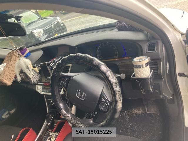 Honda ACCORD HYBRID 2013-11 8739933-15
