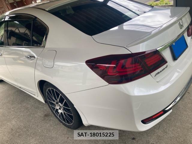 Honda ACCORD HYBRID 2013-11 8739933-5