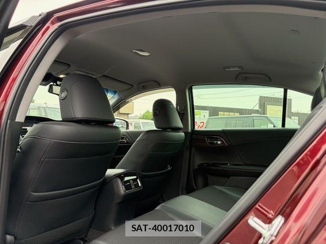 Honda ACCORD HYBRID 2019-03 8779069-14