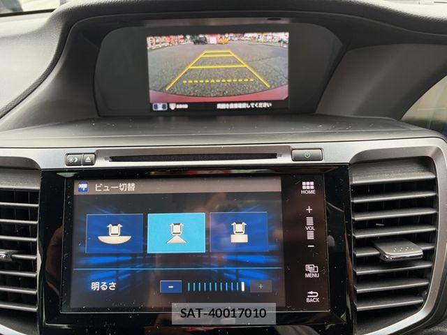 Honda ACCORD HYBRID 2019-03 8779069-16