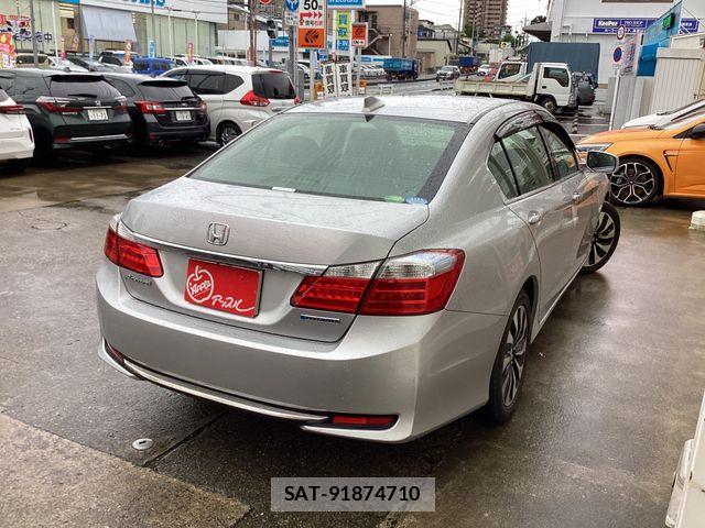 Honda ACCORD HYBRID 2014-11 8779086-2