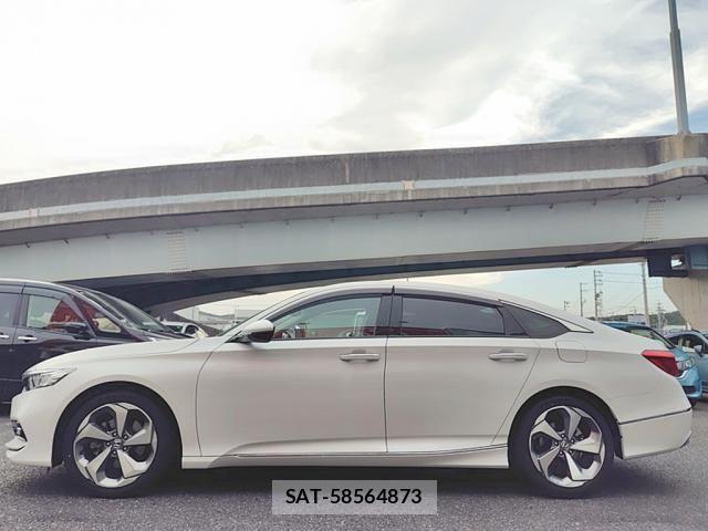 Honda ACCORD HYBRID 2022-01 8779061-9
