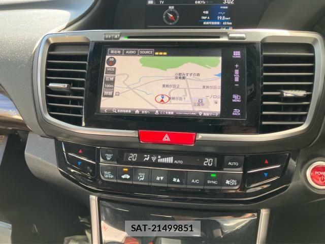 Honda ACCORD HYBRID 2017-04 8847892-12