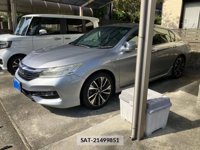 Honda ACCORD HYBRID 2017-04 8847892-1
