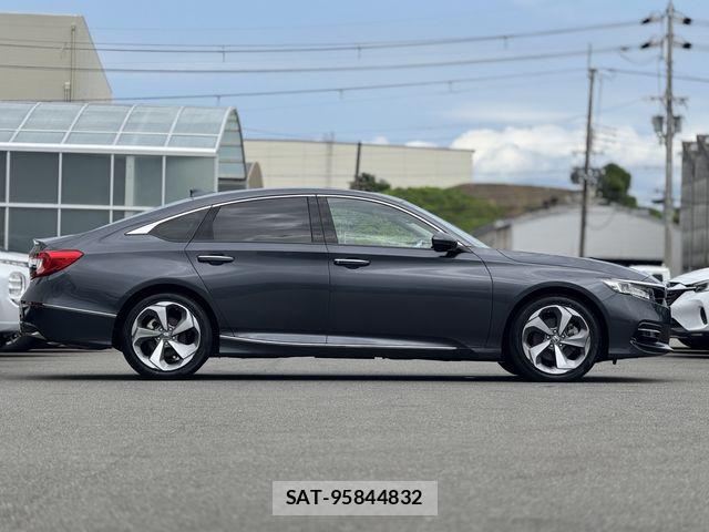 Honda ACCORD HYBRID 2024-10 8847873-23