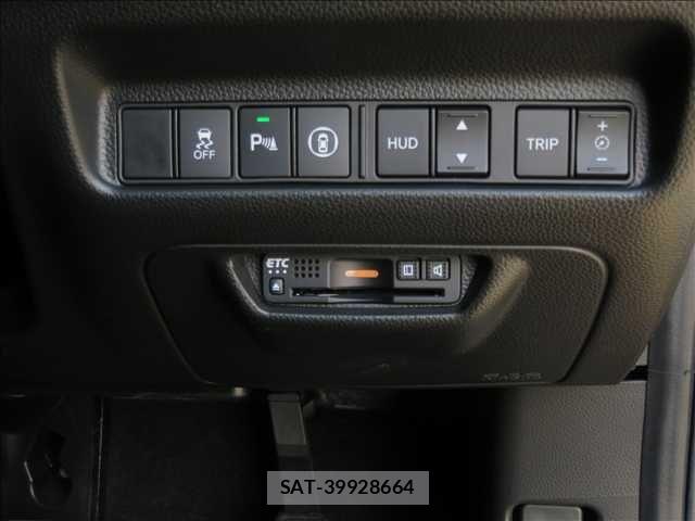 Honda ACCORD HYBRID 2021-06 8878458-7