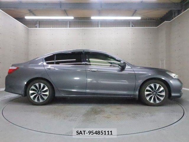 Honda ACCORD HYBRID 2013-12 8878462-27