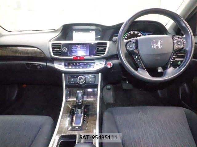 Honda ACCORD HYBRID 2013-12 8878462-2