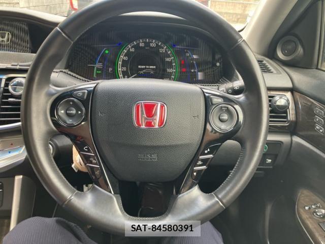 Honda ACCORD HYBRID 2013-09 8878461-15