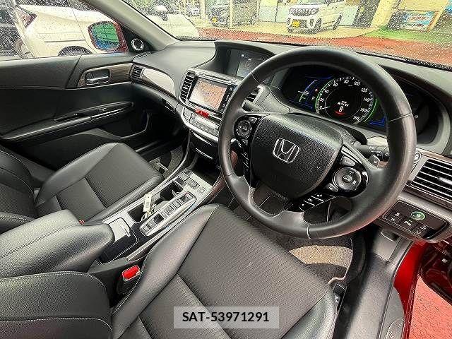Honda ACCORD HYBRID 2016-07 8878459-17