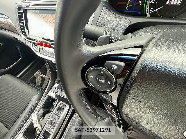 Honda ACCORD HYBRID 2016-07 8878459-26