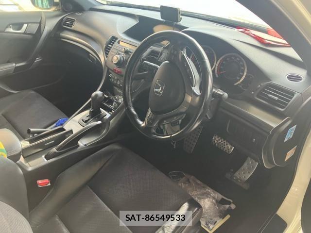 Honda ACCORD TOURER 2012-01 7452561-10