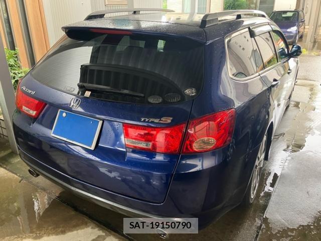 Honda ACCORD TOURER 2011-10 8657256-3