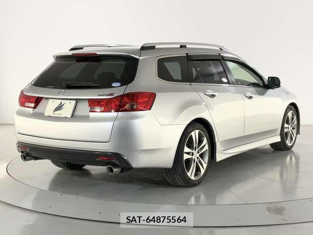 Honda ACCORD TOURER 2012-10 8847914-4