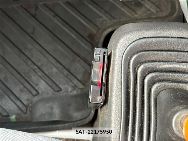 Honda ACTY TRUCK 2019-04 1353140-22