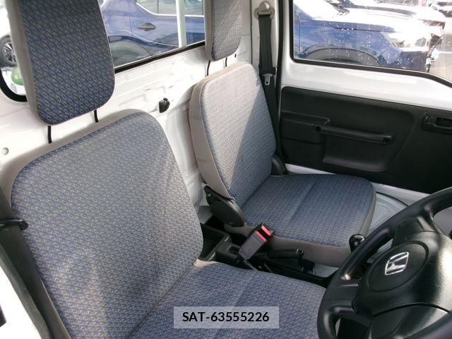 Honda ACTY TRUCK 2020-06 8072647-16