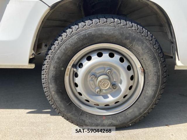 Honda ACTY TRUCK 2013-02 8739945-6
