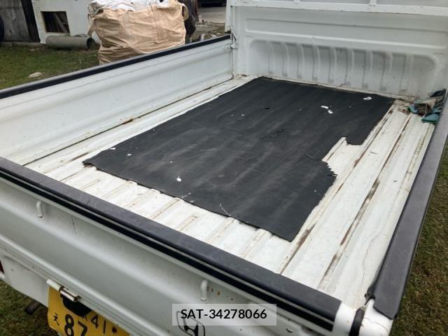 Honda ACTY TRUCK 1998-01 8878471-8